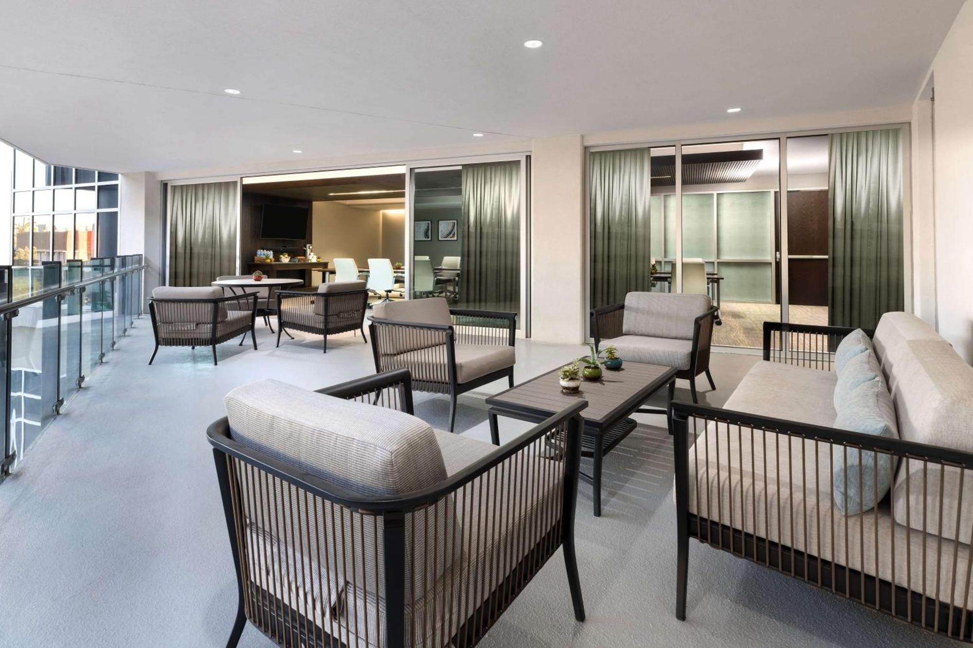 Doubletree By Hilton Tucson Downtown Convention Center Hotel Bagian luar foto