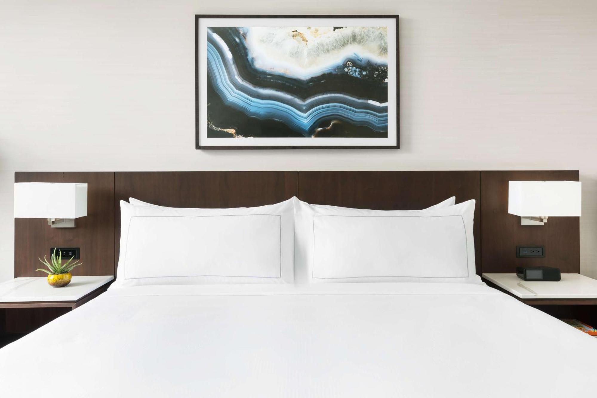 Doubletree By Hilton Tucson Downtown Convention Center Hotel Bagian luar foto