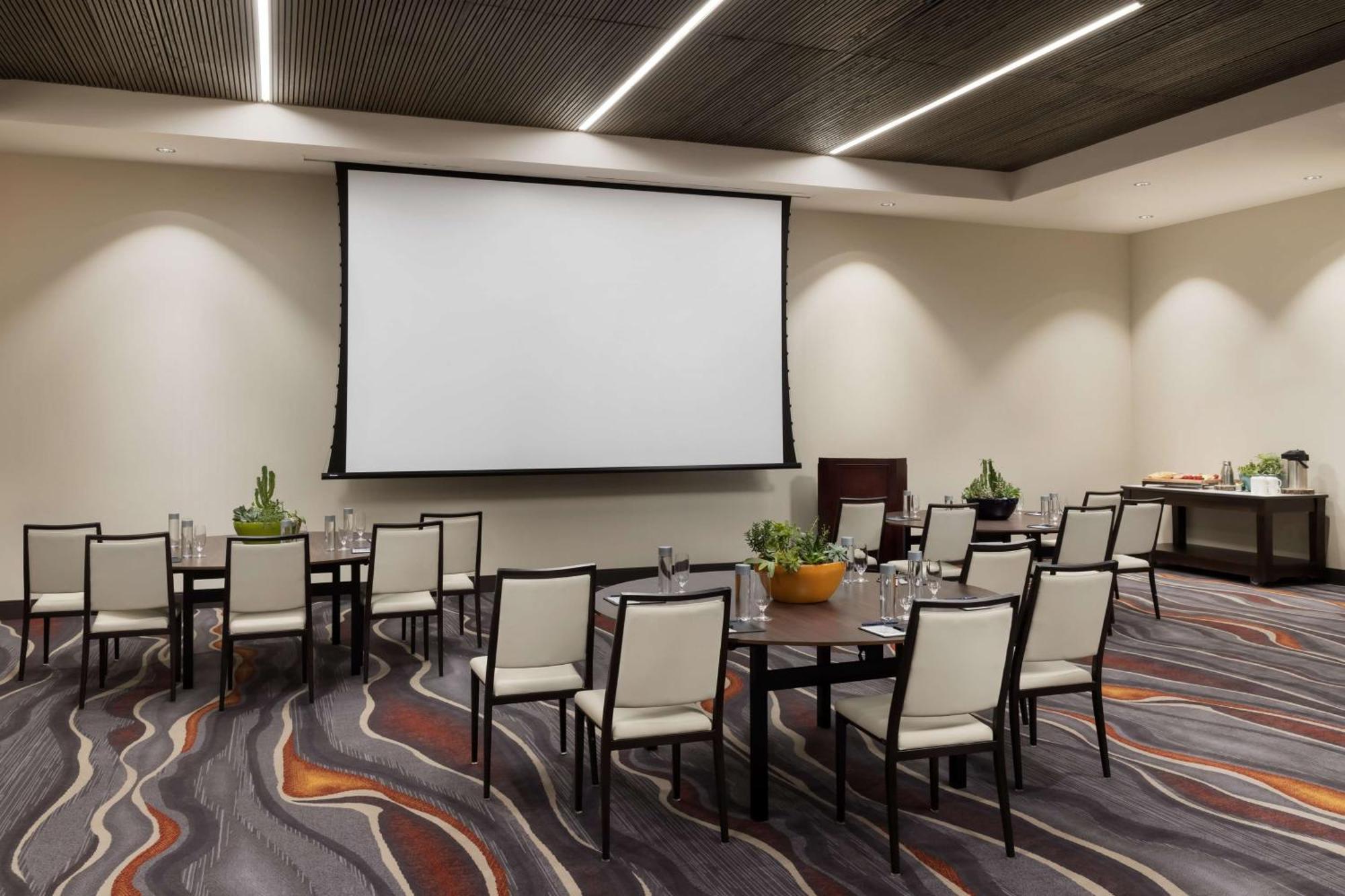 Doubletree By Hilton Tucson Downtown Convention Center Hotel Bagian luar foto